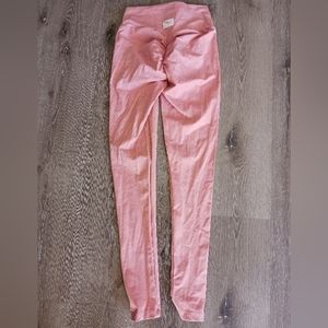Scrunchbutt leggings medium